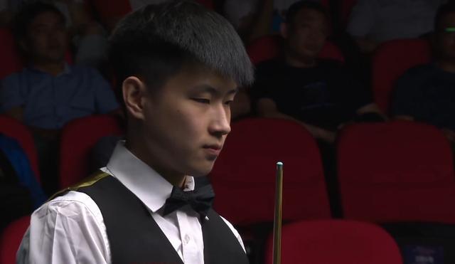 魏祥鑫：明年上半年会留在梅州踢球；希望能在欧塞尔踢出来