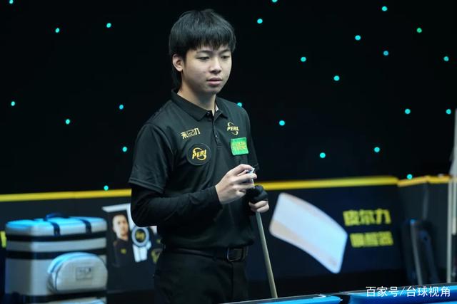 太疯了！费内巴切0-2落后3-2翻盘，瓦尔加斯MVP杀疯了