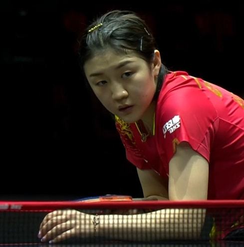 利兹联在英超第14轮主场3-1战胜切尔西，田中碧首球+勒温破门，结束连败并跳出降级区。