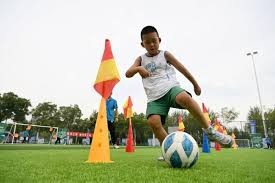 幸福甜蜜，高准翼爱人社媒分享婚纱照拍摄花絮