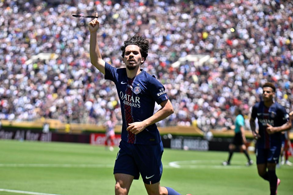 目前有四位 目前有四位