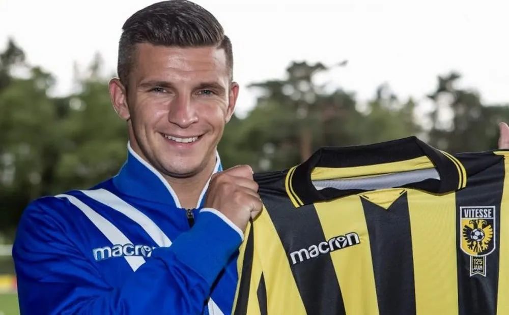 认为是自上 认为是自上